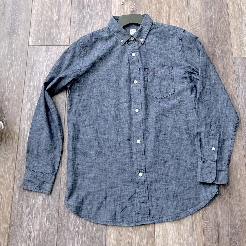 GAP  XXL (14-16) teenage kids 100% cotton shirt like new condition
